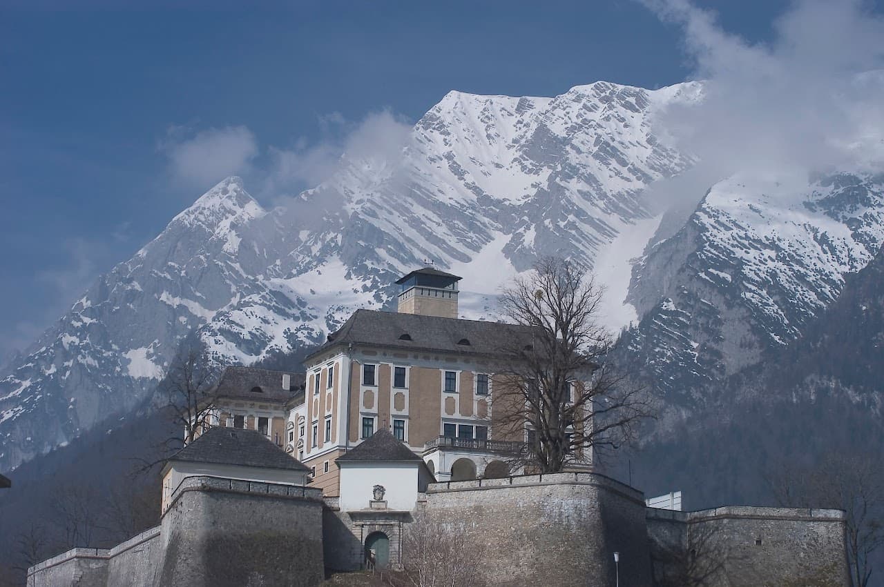 Замок Trautenfels